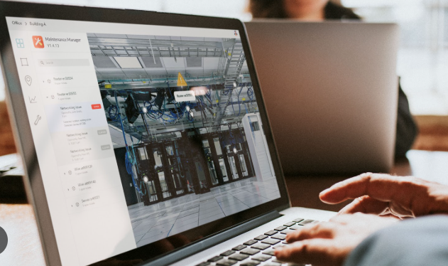 How Maintenance Software for Property Management Enhances Reporting